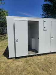 Luxury Toilet Cube 150